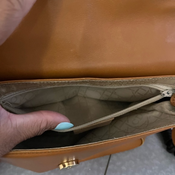 Authentic Christian Dior camel color crossbody 💫Rare hard to find bag - Picture 10 of 15